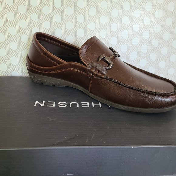 NWT Van Heusen 8M 'Drive-on' Style Brown Men's Shoes - Picture 5 of 10